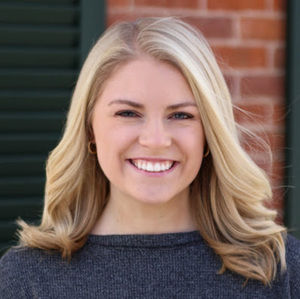 Meet your Posher, Olivia